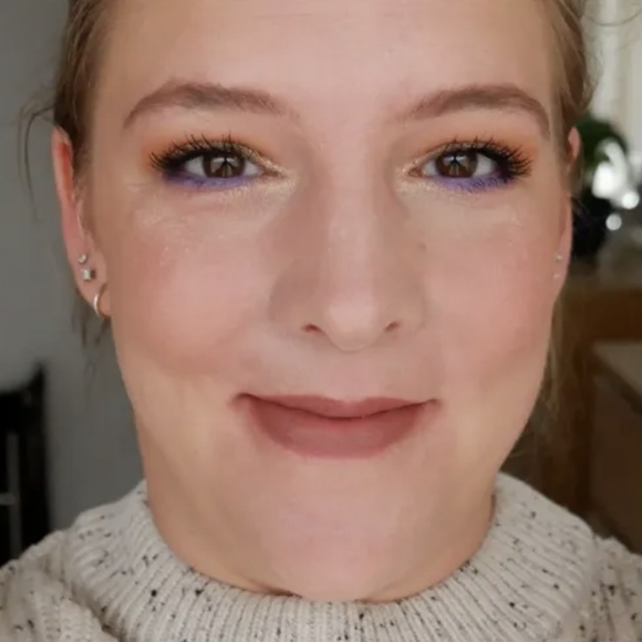 โผ๏ธ๐Flower Pot Blush ๐ - Picture 6 of 6